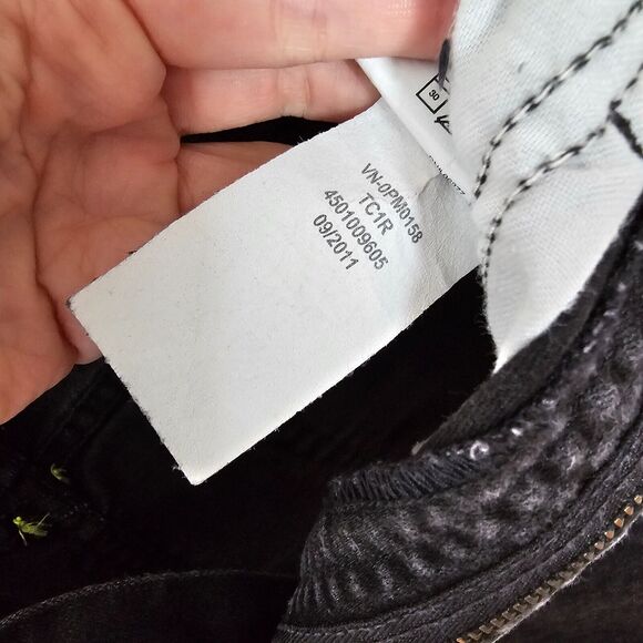 Vans Jesse Jo Black Distressed Raw Hem High Waist Short Lime-Green Side Stitch 9 - Picture 3 of 10